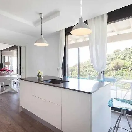 Lujo Con Piscina Climatizada,jacuzzi,playa Privada * Tossa de Mar