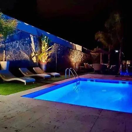 Lujo Con Piscina Climatizada,jacuzzi,playa Privada